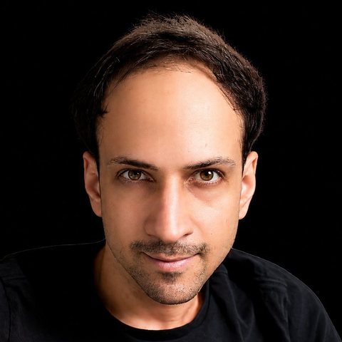 عزيز الخنيزان